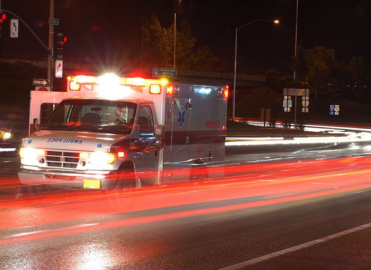 commercial---dispatch---police,-fire,-ambulance---iStock-118616122.jpg