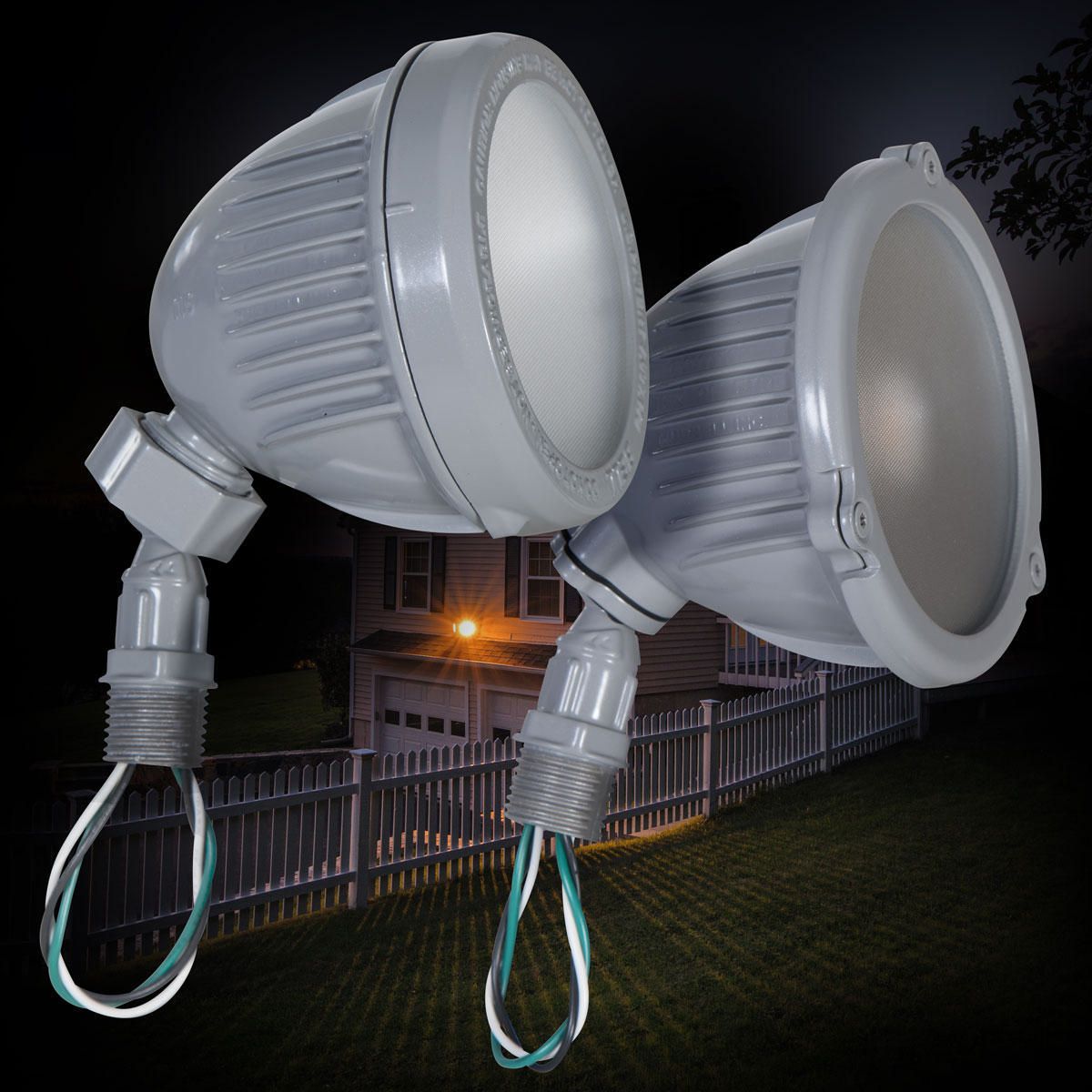 Swivel flood deals light