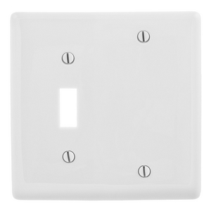 1 Toggle Switch & 1 Blank Mid-Size 2-Gang Wallplate, White