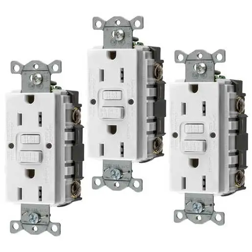 Image of GFRST15W3 Heavy Duty Commercial AUTOGUARD® Self-Test GFCI Receptacle (3 Pack), 15A, White