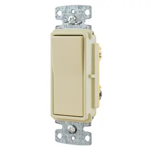 Image of RSD315I TradeSelect, Decorator Switch, Residential Grade, Rocker Switch, General Purpose AC, Three Way, 15A 120/277V AC, Push Bac kand Side Wired